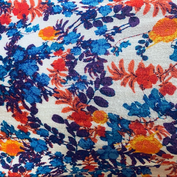 Ella Moss MultiColor Floral Flowy Tank Top - Picture 2 of 5